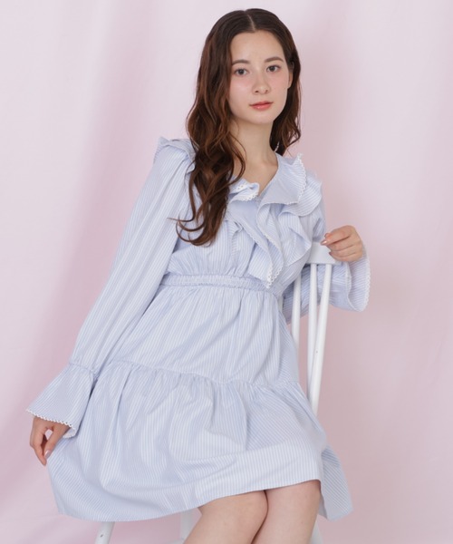 JILL by JILL STUART（ジルバイジルスチュアート）の「ストライプレースミニワンピース（ワンピース・レディース・ホワイト系その他/ブルー系その他/グレー系その他・FREE）」の18枚目の写真