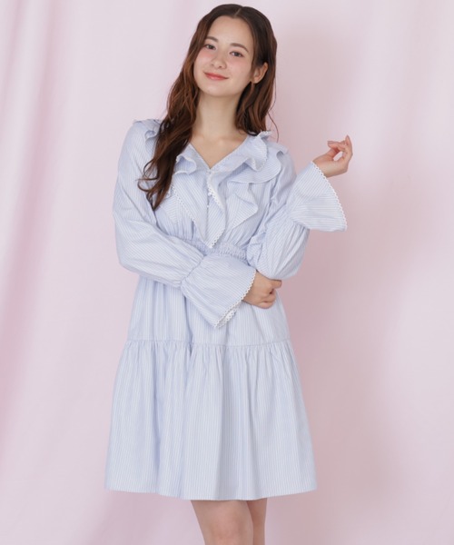 JILL by JILL STUART（ジルバイジルスチュアート）の「ストライプレースミニワンピース（ワンピース・レディース・ホワイト系その他/ブルー系その他/グレー系その他・FREE）」の21枚目の写真
