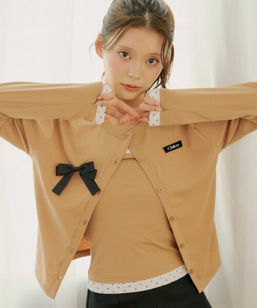 Chico(チコ)の「コンパクトカーデ+ベアビスチェセット(Tシャツ/カットソー・レディース・ブラック/アイボリー/グレー/ベージュ・FREE)」の4枚目の写真