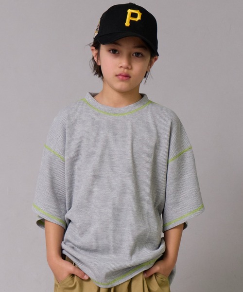PAIRMANON STREET（ペアマノンストリート）の「【ワッフル】配色ステッチ半袖Ｔ【PAIRMANON STREET】（Tシャツ/カットソー・キッズ・ブルー/アイボリー/グレー/ブラック・100/110/120/130/140/150/90/160）」の3枚目の写真