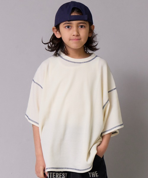 PAIRMANON STREET（ペアマノンストリート）の「【ワッフル】配色ステッチ半袖Ｔ【PAIRMANON STREET】（Tシャツ/カットソー・キッズ・ブルー/アイボリー/グレー/ブラック・100/110/120/130/140/150/90/160）」の2枚目の写真