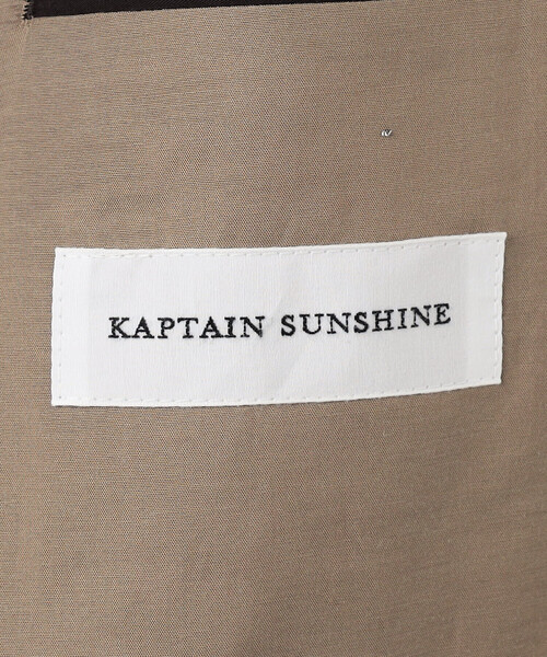 Kaptain Sunshine（キャプテン サンシャイン）の「KAPTAIN SUNSHINE | コットンナイロン ウォーカーコート WOMEN（ステンカラーコート・レディース・ブラック/ブラウン・2）」の10枚目の写真