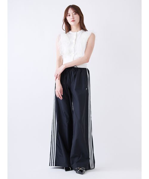 adidas(アディダス)の「【adidas Originals】FIRE BIRD ADILENIUM TP/ファイヤーバードアディレニウムトラックパンツ(その他パンツ・レディース・ブラック・XS)」の11枚目の写真