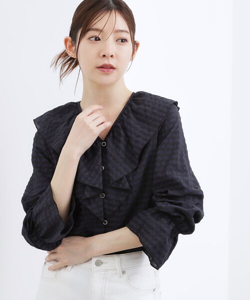 grove（グローブ）の「高評価！大人の華やぎチェックフリルブラウス（シャツ/ブラウス・レディース・ホワイト系4/ブラック系1・02/01/03/04/05）」の2枚目の写真