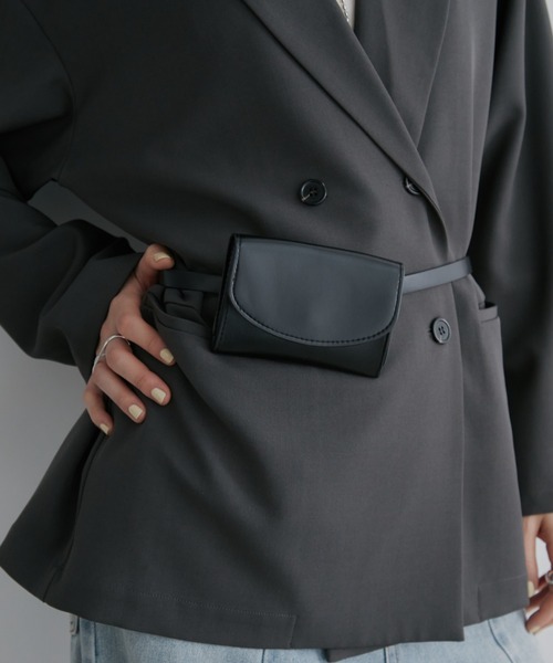 Aunt Marie's(アントマリーズ)の「フェイクレザーベルトミニバッグ(ハンドバッグ・レディース・ブラック/ブラウン・FREE)」の8枚目の写真