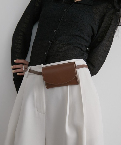 Aunt Marie's(アントマリーズ)の「フェイクレザーベルトミニバッグ(ハンドバッグ・レディース・ブラック/ブラウン・FREE)」の22枚目の写真