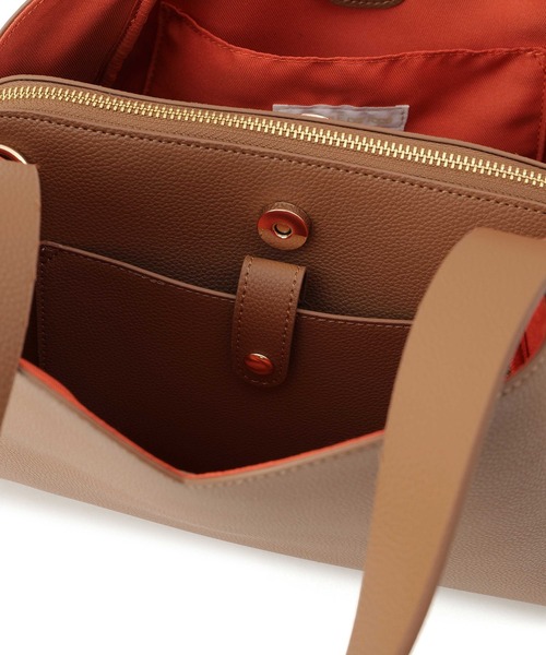 le cercle ADAM ET ROPE'(ルセルクルアダムエロペ)の「2WAYフォルムバッグ(ショルダーバッグ・レディース・ブラック/イエロー系その他3・FREE)」の17枚目の写真