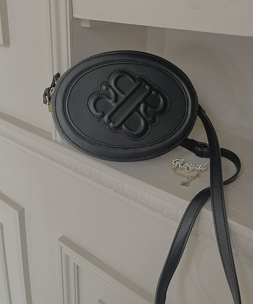 ROYAL PARTY（ロイヤルパーティー）の「エンボスロゴポシェット（ショルダーバッグ・レディース・キャメル/ブラック・FREE）」の2枚目の写真