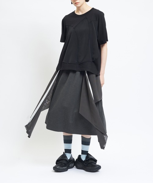 gomme（ゴム）の「ポンチフリルスカート（スカート・レディース・ブラック/チャコールグレー・MEDIUM）」の3枚目の写真