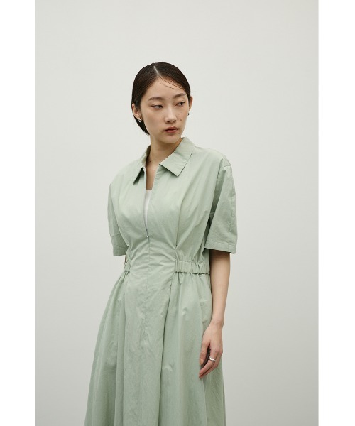 STYLEMIXER(スタイルミキサー)の「ウエストギャザーシャツワンピース(シャツワンピース・レディース・ブラック/ホワイト/ミント・SMALL/MEDIUM)」の13枚目の写真