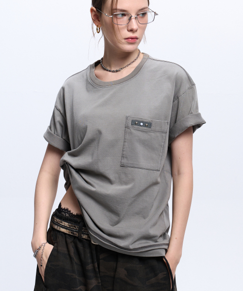 RSSC(アールエスエスシー)の「RIVET POCKET WASHING T-SHIRT - GRAY(Tシャツ/カットソー・レディース・その他・1/2)」の4枚目の写真