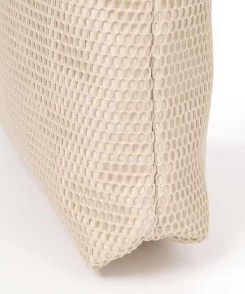 LEPSIM（レプシィム）の「メッシュワンハンドルバッグ　648096（ショルダーバッグ・レディース・ブラック/アイボリー・ONE SIZE）」の12枚目の写真