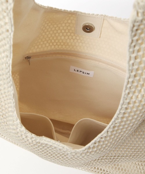 LEPSIM（レプシィム）の「メッシュワンハンドルバッグ　648096（ショルダーバッグ・レディース・ブラック/アイボリー・ONE SIZE）」の13枚目の写真