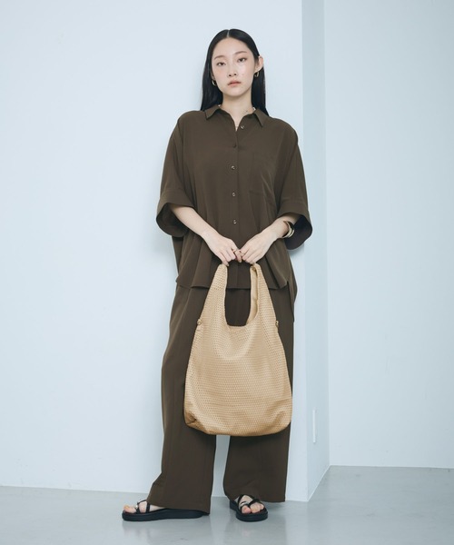 LEPSIM(レプシィム)の「メッシュワンハンドルバッグ 648096(ショルダーバッグ・レディース・ブラック/アイボリー・ONE SIZE)」の19枚目の写真