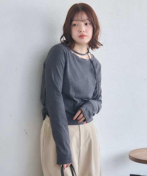 RETRO GIRL(レトロガール)の「スタッズ付きネックリボンCT(Tシャツ/カットソー・レディース・チャコールグレー/ナチュラル/ライトグリーン・FREE)」の11枚目の写真
