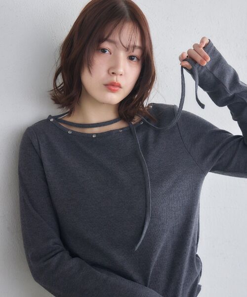RETRO GIRL(レトロガール)の「スタッズ付きネックリボンCT(Tシャツ/カットソー・レディース・チャコールグレー/ナチュラル/ライトグリーン・FREE)」の15枚目の写真