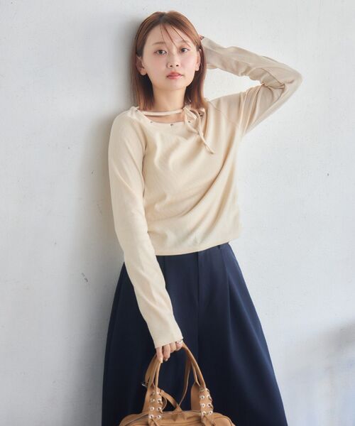 RETRO GIRL(レトロガール)の「スタッズ付きネックリボンCT(Tシャツ/カットソー・レディース・チャコールグレー/ナチュラル/ライトグリーン・FREE)」の17枚目の写真