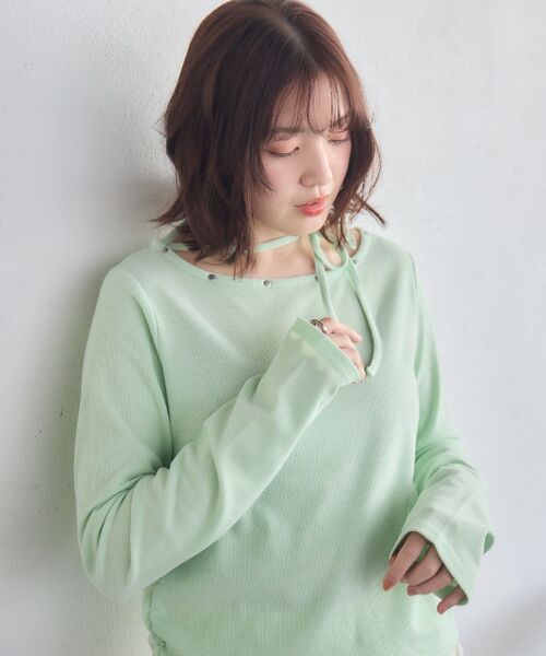 RETRO GIRL(レトロガール)の「スタッズ付きネックリボンカットソー(Tシャツ/カットソー・レディース・チャコールグレー/ナチュラル/ライトグリーン・FREE)」の6枚目の写真