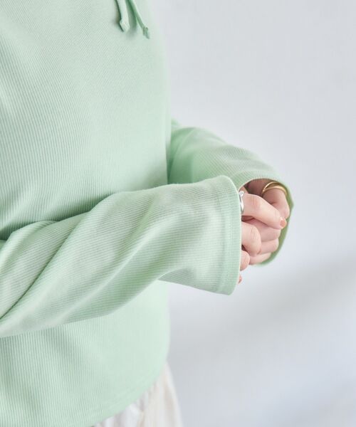 RETRO GIRL(レトロガール)の「スタッズ付きネックリボンカットソー(Tシャツ/カットソー・レディース・チャコールグレー/ナチュラル/ライトグリーン・FREE)」の19枚目の写真