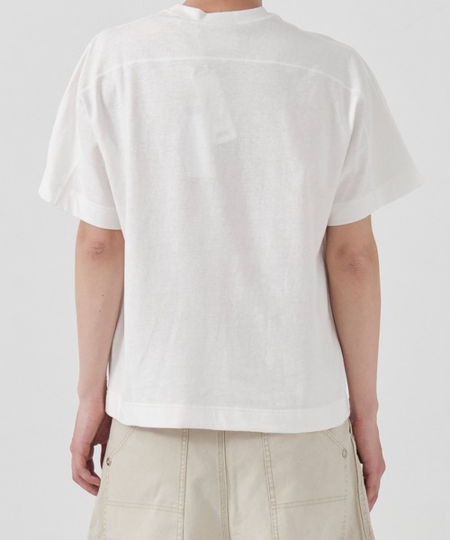 JIAN YE(ジェンイェ)の「CIRCLE T(Tシャツ/カットソー・メンズ・オフホワイト/ダークグレー・LARGE/MEDIUM)」の3枚目の写真