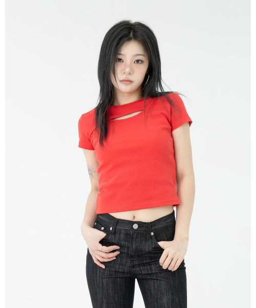 PHOS333(フォースサンサンサン)の「W Slim Fit Slit T-Shirt/Red(Tシャツ/カットソー・レディース・その他・FREE)」の1枚目の写真