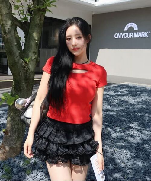 PHOS333(フォースサンサンサン)の「W Slim Fit Slit T-Shirt/Red(Tシャツ/カットソー・レディース・その他・FREE)」の4枚目の写真