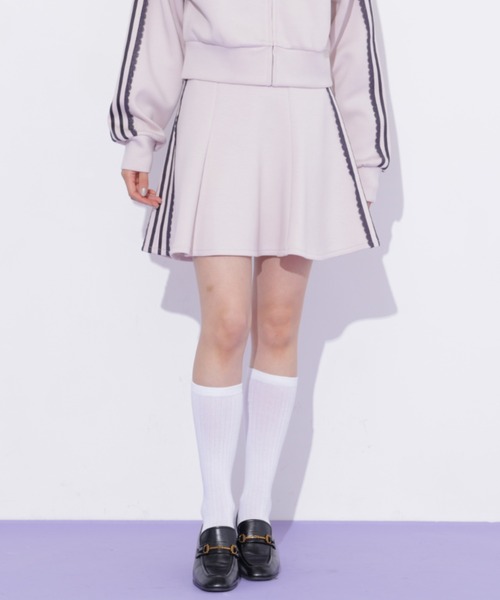 JILL by JILL STUART(ジルバイジルスチュアート)の「配色ラインレースミニスカート(スカート・レディース・ブルー/ピンク/ネイビー・FREE)」の17枚目の写真