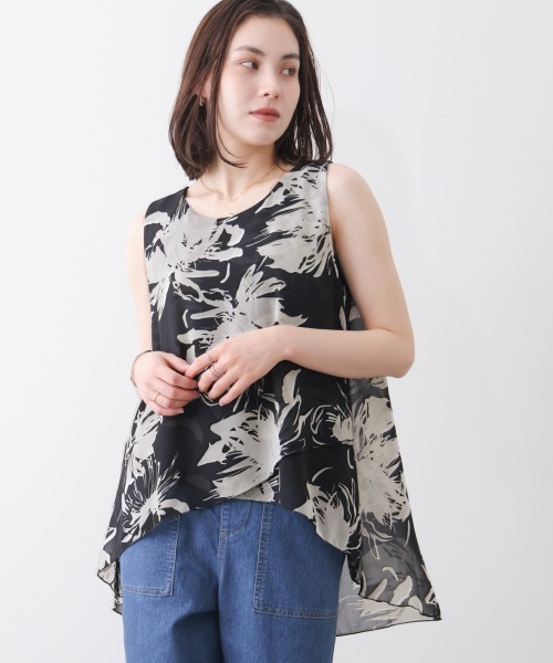 Bou Jeloud(ブージュルード)の「柄シフォンレイヤードタンク(タンクトップ・レディース・D/C・FREE)」の2枚目の写真