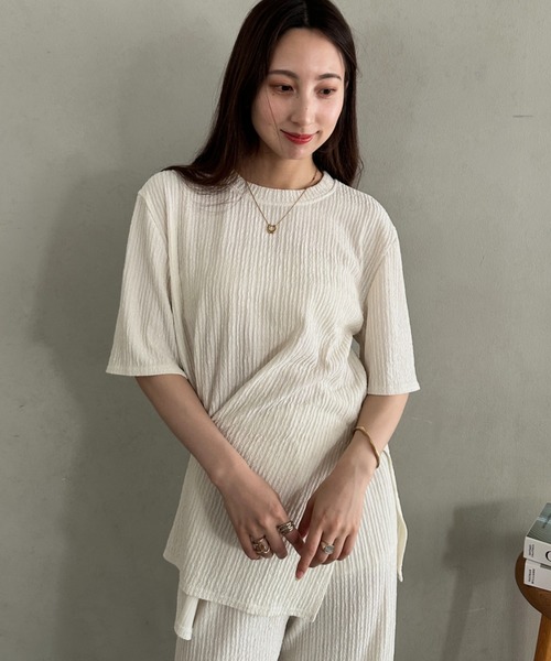 MYMOOD.(マイムード)の「ゆったりシルエット楽々セットアップ トップスパンツ2点SET ジャージセット(セットアップ・レディース・アイボリー/ブラック・FREE)」の12枚目の写真