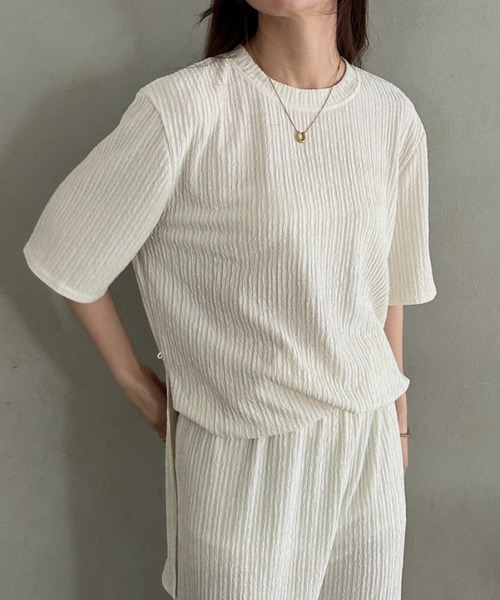 MYMOOD.(マイムード)の「ゆったりシルエット楽々セットアップ トップスパンツ2点SET ジャージセット(セットアップ・レディース・アイボリー/ブラック・FREE)」の15枚目の写真