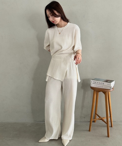 MYMOOD.(マイムード)の「ゆったりシルエット楽々セットアップ トップスパンツ2点SET ジャージセット(セットアップ・レディース・アイボリー/ブラック・FREE)」の10枚目の写真