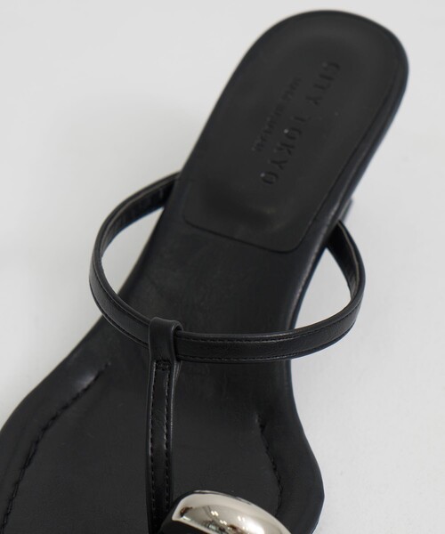CITY TOKYO(シティトウキョウ)の「【CITY TOKYO/シティートウキョウ】Ring Thong Sandal/リングトングサンダル(サンダル・レディース・ブラック/ホワイト・1/2)」の9枚目の写真