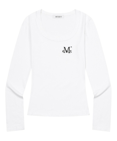 MUCENT(ムセント)の「MUCENT / ムセント スリムフィット Uネック 長袖Tシャツ 薄手 ストレッチ ワンポイント刺繍(Tシャツ/カットソー・レディース・ベージュ/ホワイト/ブラック/チャコールグレー/グレー・FREE)」の6枚目の写真