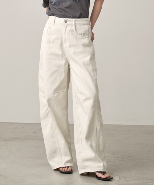 OFROOM(オフルーム)の「【2026秋冬新作】Curve Denim Pants|カーブデニムパンツ(デニムパンツ・レディース・インディゴブルー/ピンク/アイボリー/ライトブルー/ブラウン・LARGE/MEDIUM/SMALL)」の10枚目の写真