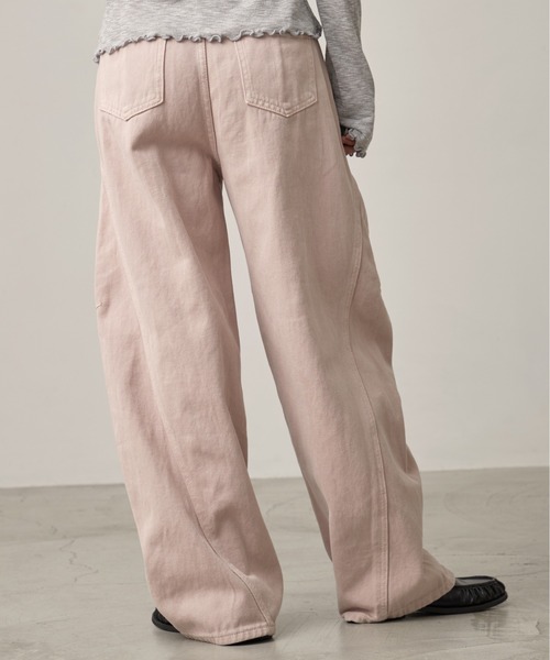 OFROOM(オフルーム)の「【2026秋冬新作】Curve Denim Pants|カーブデニムパンツ(デニムパンツ・レディース・インディゴブルー/ピンク/アイボリー/ライトブルー/ブラウン・LARGE/MEDIUM/SMALL)」の17枚目の写真