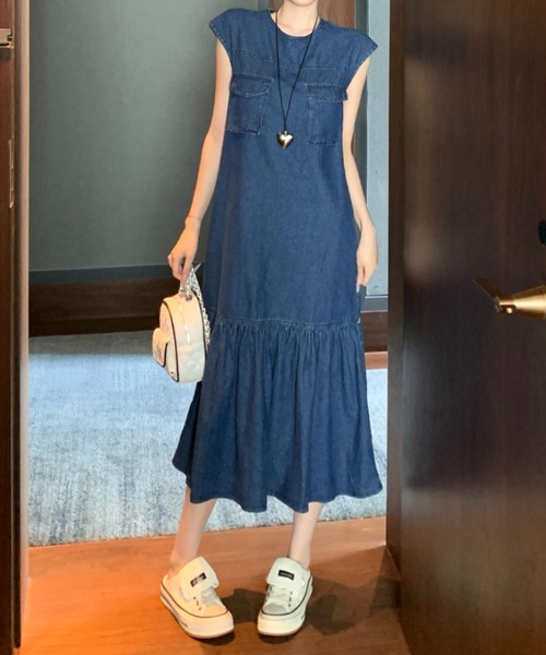 FAVORITO（ファヴォリート）の「デニムワンピース（ワンピース・レディース・ブルー・XL/L/M）」の5枚目の写真