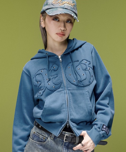 STUDDED XG LOGO ZIP UP SWEAT COMPACT HOODIE（パーカー）｜X-girl