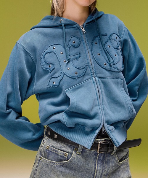 X-girl(エックスガール)の「STUDDED XG LOGO ZIP UP SWEAT COMPACT HOODIE(パーカー・レディース・ブルー/ブラック/ブラウン・S/M)」の11枚目の写真