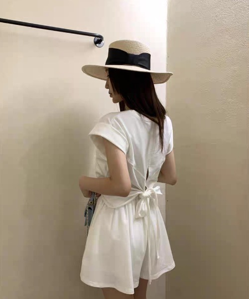 FAVORITO（ファヴォリート）の「バックリボントップスショートパンツセットアップ（セットアップ・レディース・ブラック/オフホワイト・F）」の15枚目の写真