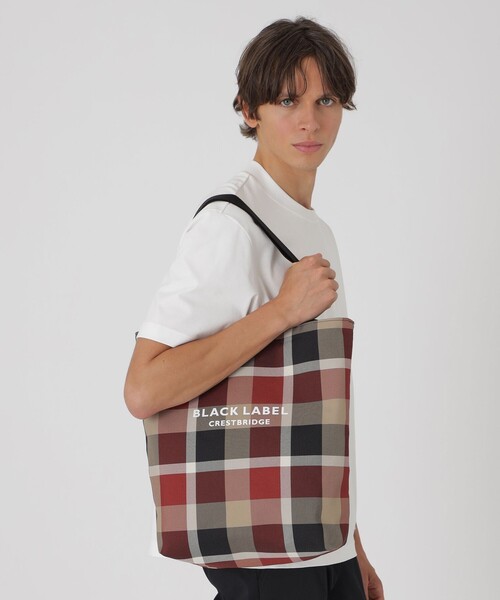 BLACK LABEL CRESTBRIDGE(ブラックレーベル・クレストブリッジ)の「クレストブリッジチェックリバーシブルトート(トートバッグ・メンズ・オフホワイト/ブラック・FREE)」の11枚目の写真