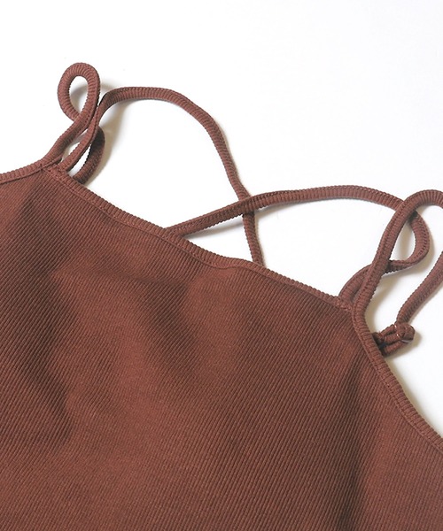 coca(coca)(コカ)の「OUT BRA バッククロスキャミワンピース(ワンピース・レディース・ダークブラウン/ブラック・L/M/S)」の16枚目の写真