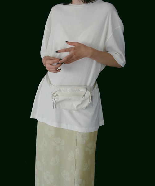 anuke(アンヌーク)の「Flower Jacquard Skirt(スカート・レディース・ブラウン/アイボリー・38inch/36inch)」の4枚目の写真