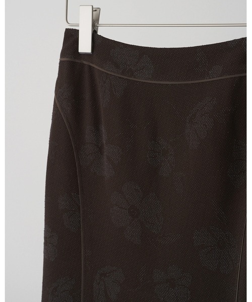 anuke(アンヌーク)の「Flower Jacquard Skirt(スカート・レディース・ブラウン/アイボリー・38inch/36inch)」の12枚目の写真