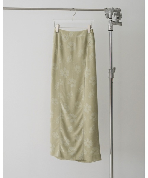 anuke(アンヌーク)の「Flower Jacquard Skirt(スカート・レディース・ブラウン/アイボリー・38inch/36inch)」の13枚目の写真