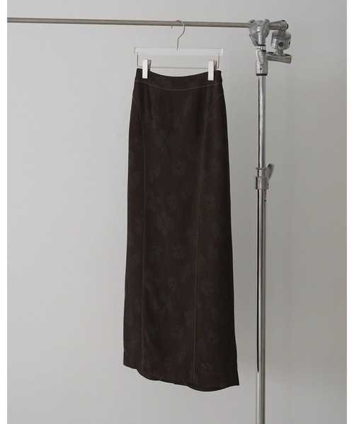 anuke(アンヌーク)の「Flower Jacquard Skirt(スカート・レディース・ブラウン/アイボリー・38inch/36inch)」の11枚目の写真