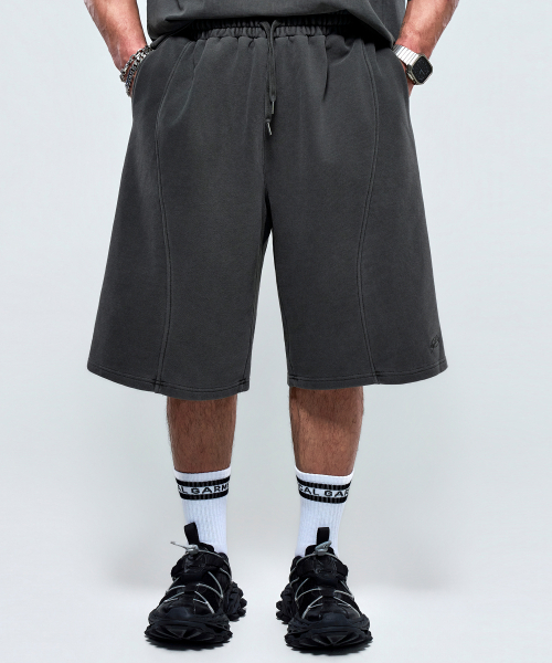 PHYSICAL GARMENTS（フィジカルガーメンツ）の「P2634 ピグダイイングウェーブ切り替えバミューダパンツ [チャコール]（その他パンツ・メンズ・チャコール・2/1）」の2枚目の写真