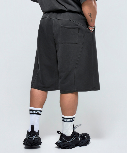 PHYSICAL GARMENTS（フィジカルガーメンツ）の「P2634 ピグダイイングウェーブ切り替えバミューダパンツ [チャコール]（その他パンツ・メンズ・チャコール・2/1）」の16枚目の写真