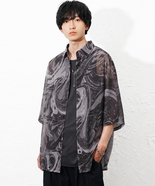 MinoriTY(マイノリティ)の「【MinoriTY】総柄メッシュドルマンシャツ メンズ 春服 夏服 涼しげ 五分袖(シャツ/ブラウス・メンズ・ブラック×ホワイト/ブラック×グレー/ブルー系その他/グリーン系その他/ブラック系その他・L/M)」の4枚目の写真