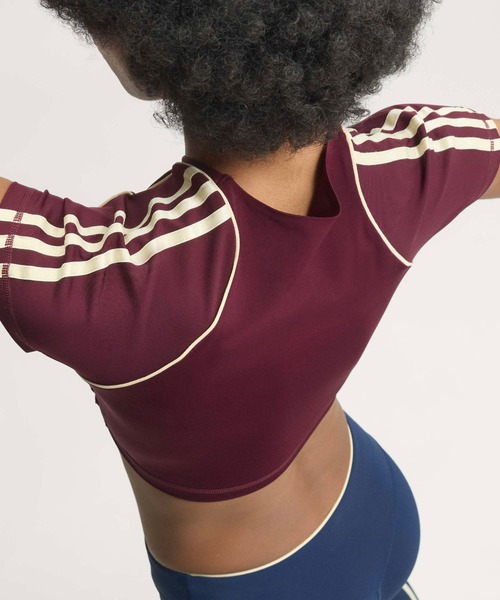 adidas(アディダス)の「adidas OG SPORT T-SHIRTS BRA / アディダス オリジナルス スポーツ SST ブラTシャツ(Tシャツ/カットソー・レディース・マルーン・S/M/L)」の9枚目の写真