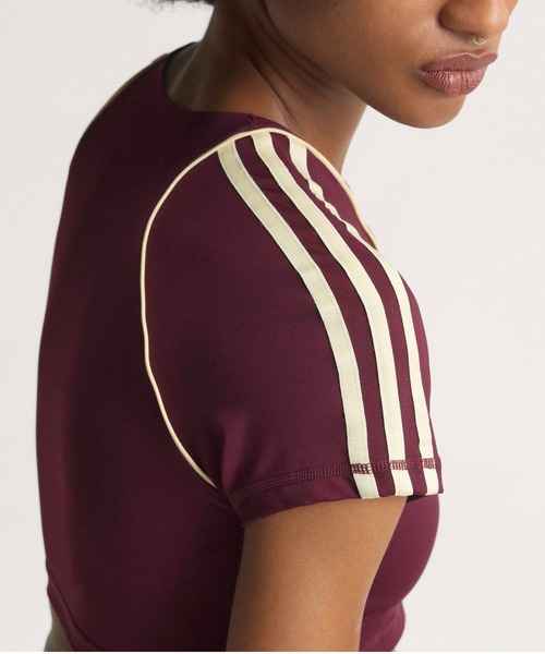 adidas(アディダス)の「adidas OG SPORT T-SHIRTS BRA / アディダス オリジナルス スポーツ SST ブラTシャツ(Tシャツ/カットソー・レディース・マルーン・S/M/L)」の7枚目の写真
